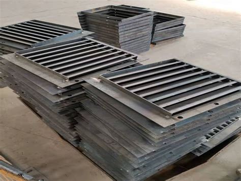 定型组合钢模板-山东建鲁桥梁模板有限公司