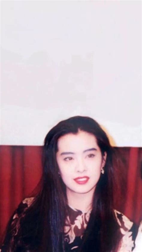 51岁的王祖贤依然那么美，要归功于她的眉毛