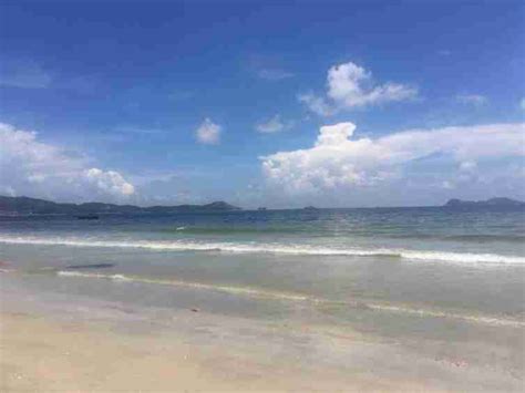 广东最美海滩之一，位于汕尾，被誉为“海上香格里拉”_岸线