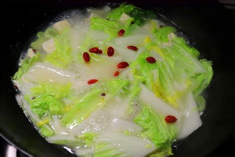 【正宗小白菜炖豆腐的做法,最正宗的做法步骤图解_怎么做好吃】_下厨房