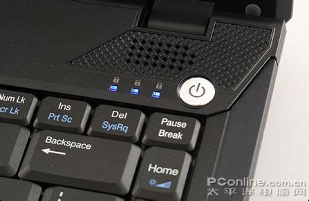 键盘驱动与灯光效果：简洁的驱动，支持7种灯光效果 - 华硕GK1100 RGB机械键盘评测：物美价廉的RGB青轴 - 超能网