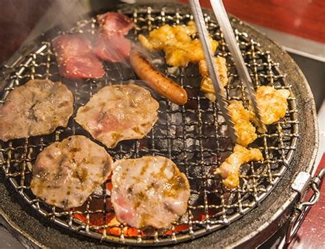 老北京地道的八家炙子烤肉！！您是文吃还是武吃？__凤凰网