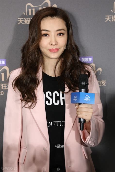 熊黛林风韵壁纸图片