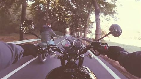 剧情片：生命不足一年的俩老头，为了完成愿望清单，骑着摩托车上了长城_腾讯视频