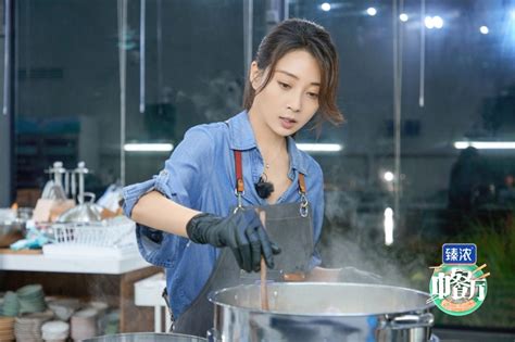 京城明星大厨喻太均与名家探讨餐饮行业发展趋势 - 要闻 - 爱心中国网