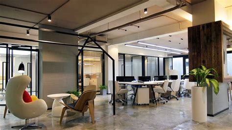 西湖众创空间，精装修独立办公室，靠窗办公采光好-厂房网