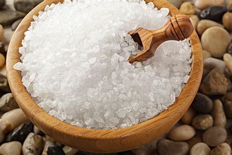 井盐、岩盐、海盐、低钠盐、无碘盐、粉盐这些特别的盐和普通食盐(精制盐)有什么区别？要怎么用更好？ - 知乎