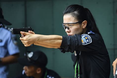 广东警方成功举办全国警察手枪实用射击比赛_大赛光影_南方网