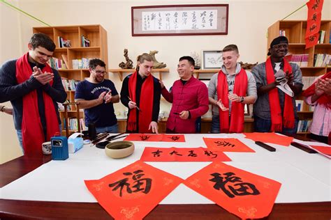 上海中文家教 老外汉语学习之路上的得力推手 - 知乎