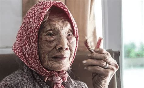 “最长怀孕”91岁老太“怀孕60年”自己不知道，发现时已钙化|智利|怀孕|梅伦德斯_新浪新闻