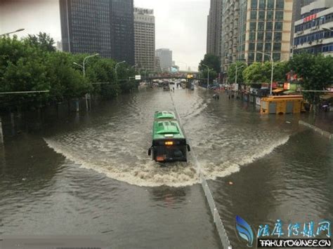 武汉为什么会被淹？车被水淹了还可以开吗？(2)_法库传媒网