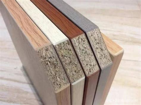 实木颗粒板质量好坏如何识别，请问实木颗粒板 如何分辨？ - 综合百科 - 绿润百科