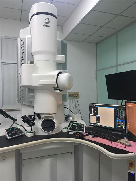 透射电子显微镜JEM-F200-分析测试中心-青岛科技大学