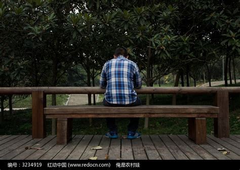 孤独|摄影|人像|朱lili - 原创作品 - 站酷 (ZCOOL)