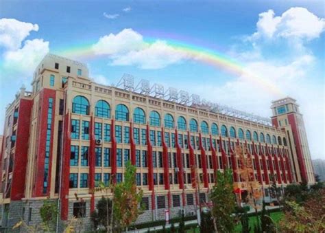 梦想启航！郑州市信息技术学校迎来2022级新生报到--新闻中心