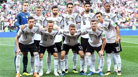 世界杯卫冕冠军首战爆冷失利 德国0-1墨西哥_体育图文_看看新闻