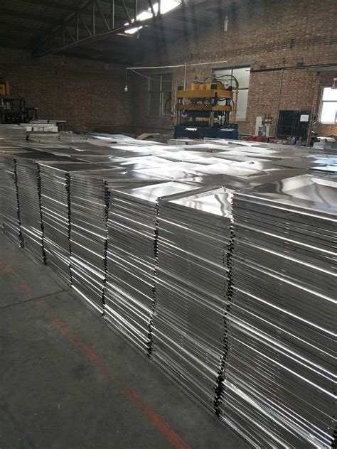 铝扣板每平米价格工程铝扣板，喷涂铝扣板_铝天花板-河北兴旺装饰建材厂