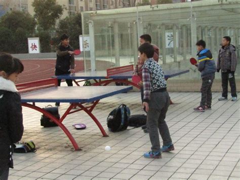 乒乓球协会持续深入龙蟠小学开展乒乓球教学活动 -滁州职业技术学院-共青团