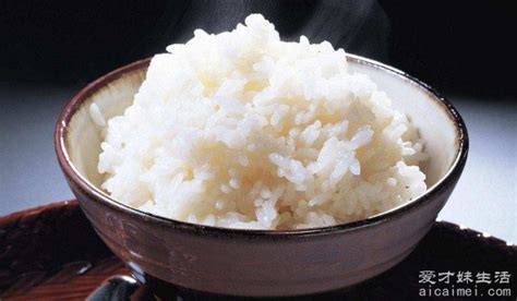 我记录米饭热量时是要生米的热量还是熟米饭的热量？ - 知乎