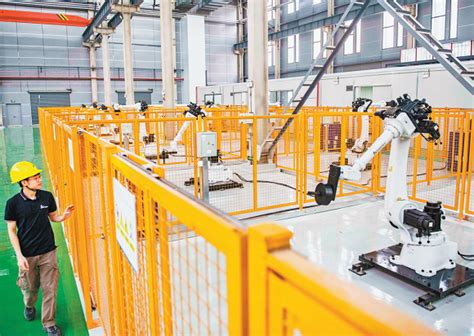 重庆初步建成工业机器人完整产业链集群 到2025年销售收入突破800亿元