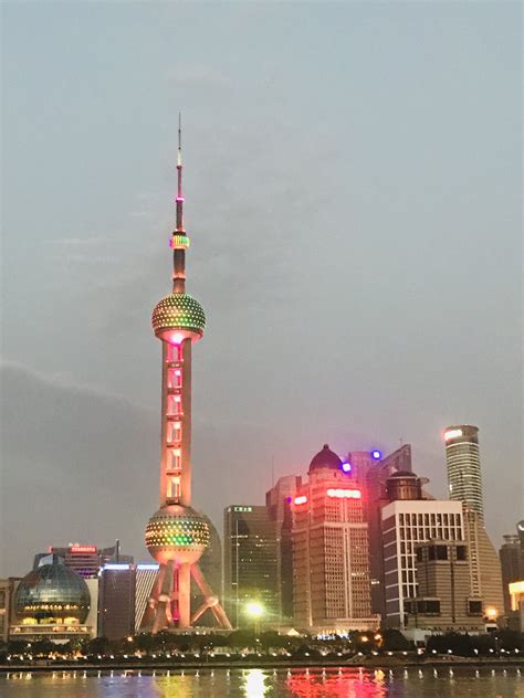 上海东方明珠夜景高清图片下载_红动中国