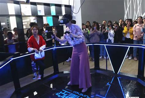 光影空间：VR体验馆-江南影视艺术学院