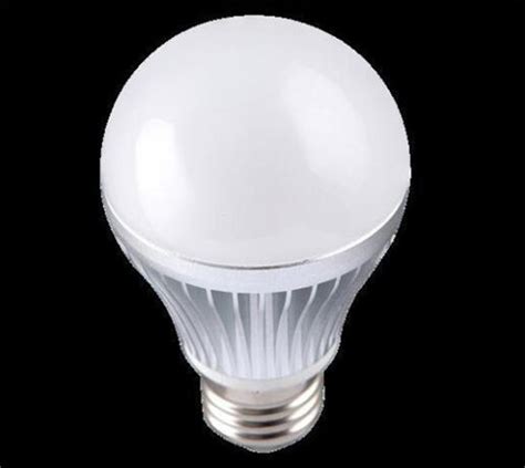 LED工程灯带的优势以及影响LED灯带寿命的因素 - 知乎