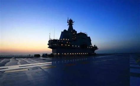 辽宁号航母一次性加满油要多少钱？从侧面印证了中国的雄起！