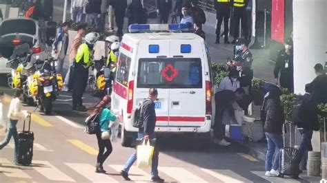 “救命，好疼！”常德12岁女孩被卷入公交车，众人接力营救 - 城事 - 新湖南