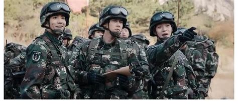 杨洋新剧《特战荣耀》再穿军装，演武警特战队员__凤凰网
