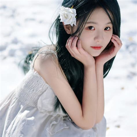 甜妹黄宣绮图片