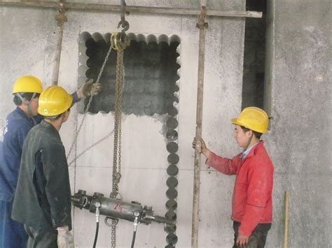 首钢西十筒仓改造墙体开洞工程-北京佰宏建筑工程有限公司