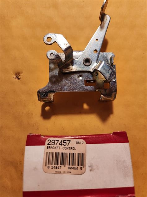 GENUINE OEM NOS BRIGGS AND STRATTON 297457 CONTROL PLATE THROTTLE ...