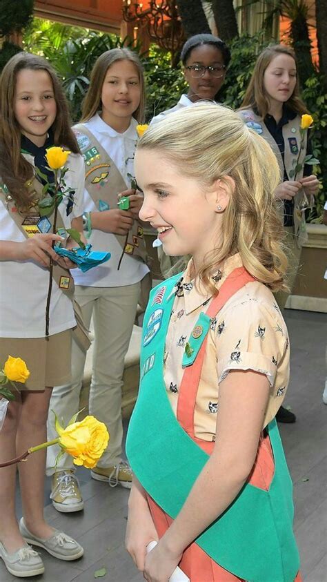 MckennaGrace麦麦图片