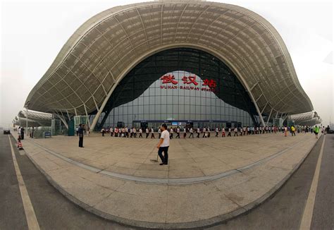 武汉火车站|摄影|环境/建筑|vvchy - 原创作品 - 站酷 (ZCOOL)
