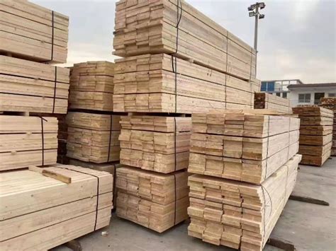 直供日本柳杉4米长40cm以上直径 大原木批发加工各种木方杉木-阿里巴巴