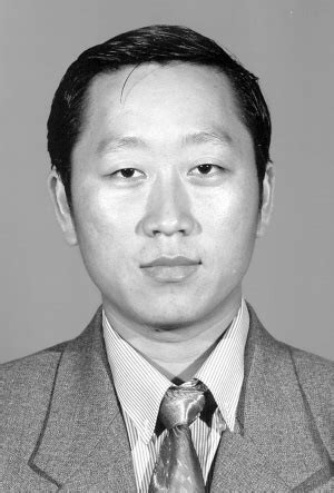 杨禹丞（青年副研究员）-复旦大学类脑智能科学与技术研究院