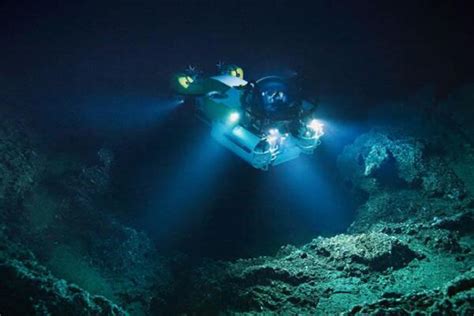 欢迎来到地球：海底一万米究竟有什么？有深海恐惧者勿入