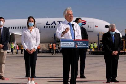 全球连线|智利总统赴机场迎接新一批中国科兴新冠疫苗_凤凰网视频_凤凰网