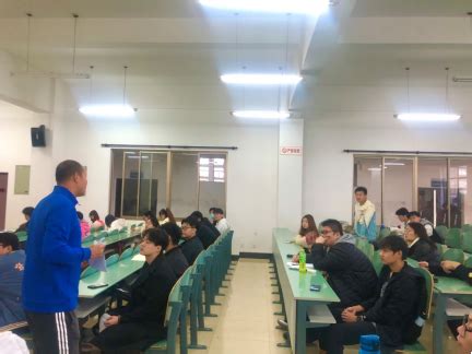 我校学子在湖北省大学生五子棋锦标赛中斩获佳绩-武汉工程大学体育部