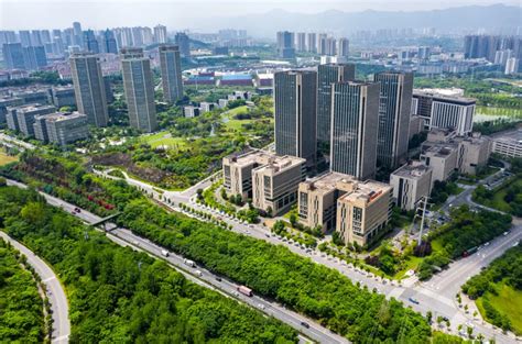 揭秘龙湖重庆公园天街亮眼成绩背后的运营之道 | 360房产网