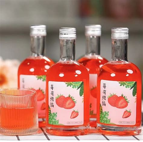 ♡【水果甜品】♡ 『草莓果酒』挑选新鲜即… - 堆糖，美图壁纸兴趣社区