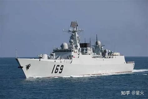 中国海军今年下水12万吨战舰，真就一年小半个法国海军？_凤凰网