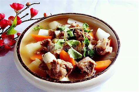 萝卜清炖羊肉的做法_菜谱_香哈网