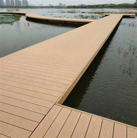 2020新款宽齿面 木塑地板 木塑园林地板 塑木亲水平台-阿里巴巴