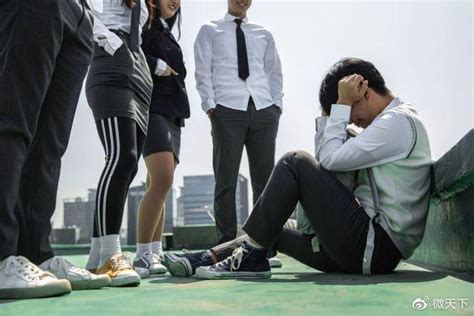 韩国校园霸凌：现实比《黑暗荣耀》更残酷__财经头条