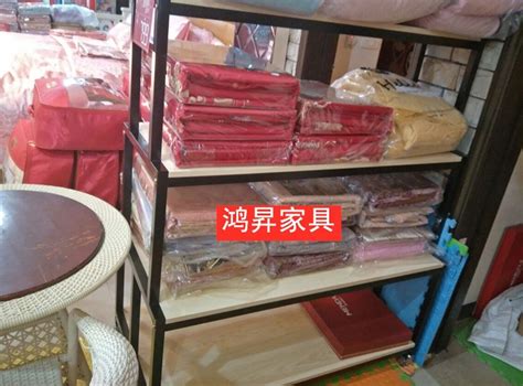 家纺店货架展示架布料床上用品展示柜四件套被子被芯枕芯置物架子-阿里巴巴