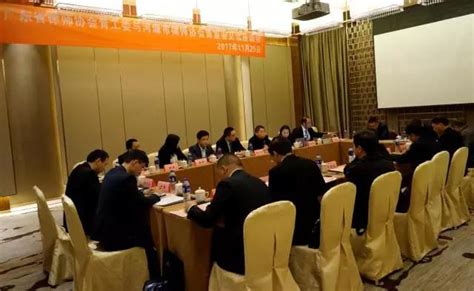 河源市律师协会-2017年广东省律师协会青年律师工作委员会来访河源交流座谈会成功举行