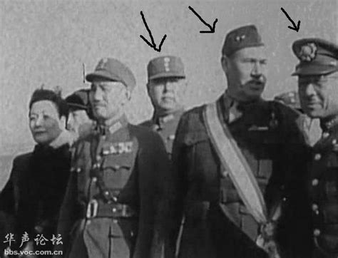 为什么蒋中正穿陆军大礼服却佩戴海军肩章 - 图说历史|国内 - 华声论坛