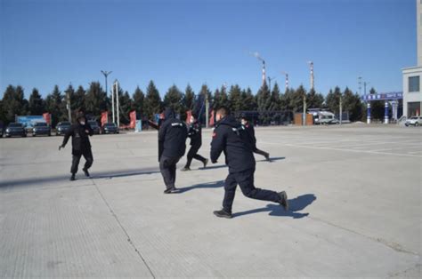 黑龙江省黑河公安特警持续开展最小作战单元现场处置专项训练(组图)-特种装备网